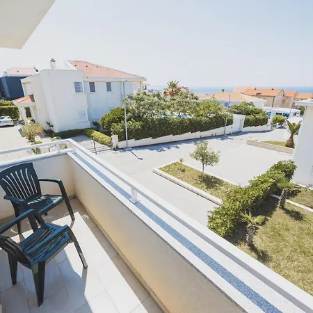 Luxury Apartments Cuba Novalja Exterior photo